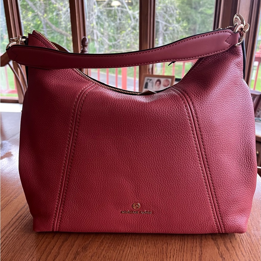 Great gift!!   Michael Kors large leather bag!  NWT
